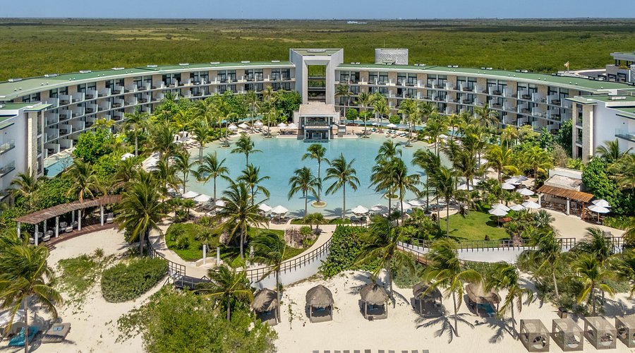 Haven Riviera Cancun adults-only all-inclusive resort with modern suites, beachfront pools, and upscale amenities near Cancun Airport.